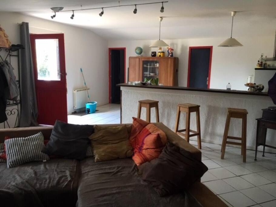 Le Depot Appartement Du Canal 80M2 A Champvert エクステリア 写真